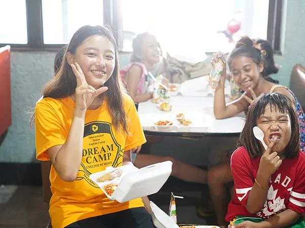 ボランティア | EPIC ジュニアキャンプ