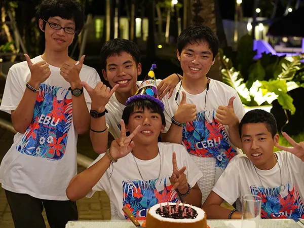 パーティ | EPIC ジュニアキャンプ