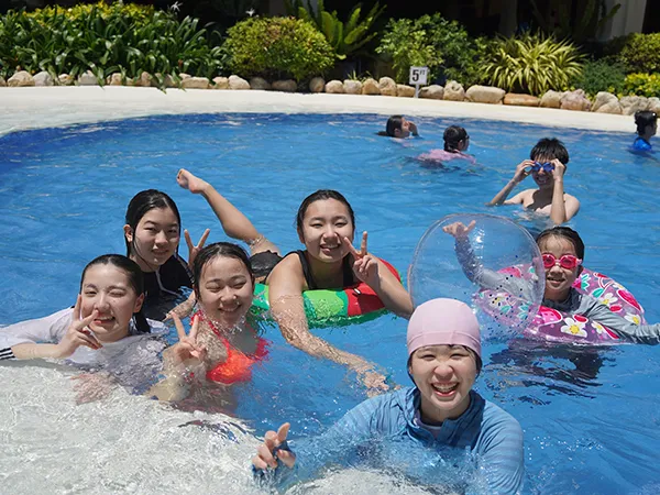 プール | EPIC ジュニアキャンプ