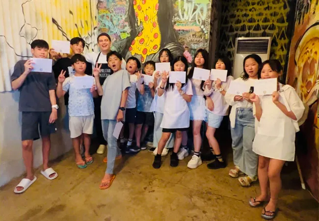 親子留学(英語でピザ作りの課外授業) | CES シーイーエス