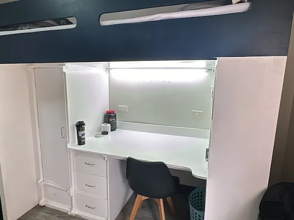 内部寮:4人部屋 | BECI ベシスパルタキャンパス