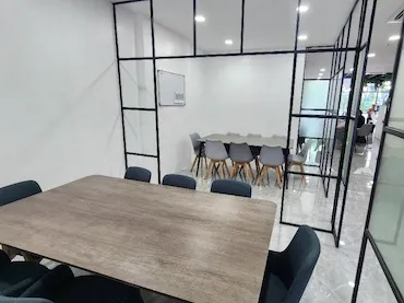 ダイニング | Clark Talk トーク