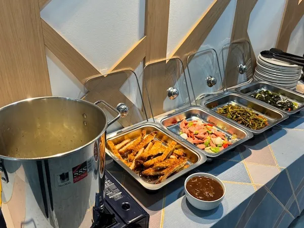 メニュー例(ビュッフェ形式) | Clark Talk トーク