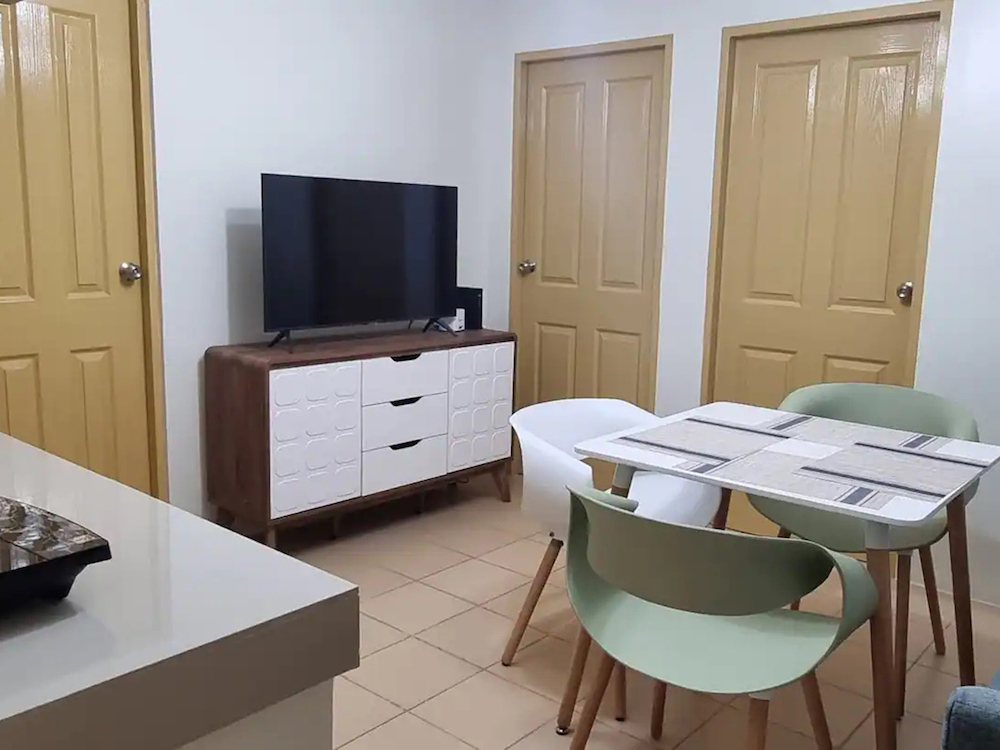 コンドミニアム寮:ダイニング | GITC ジーアイティーシー