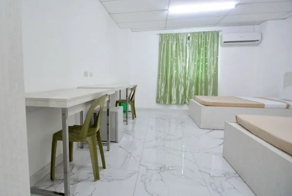 勉強机 | E-Room(イールーム)