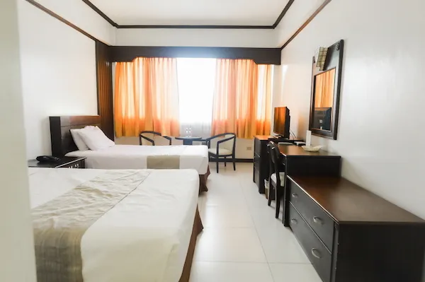 プレミアムセンター寮:ベッド | E-Room プレミアムセンター