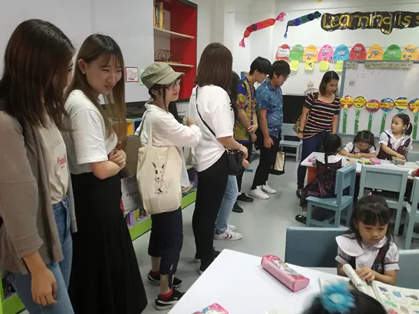 ドルフィンウォッチング | Enderun(エンデラン)