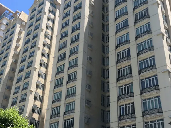 外部寮:外観 | Enderun(エンデラン)