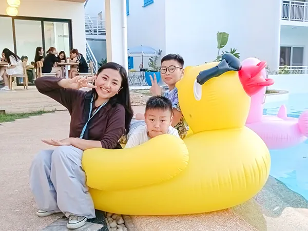 プール | EVアカデミー ラメール