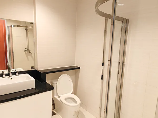 内部寮:2人部屋バスルーム | EVアカデミー ラメール