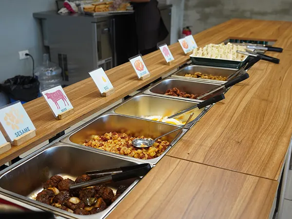 ビュッフェの様子 | GLC ジーエルシー