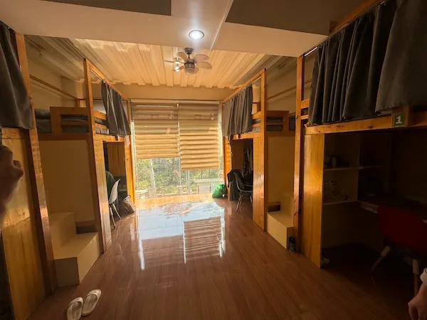 内部寮:6人部屋 | Pines パインス