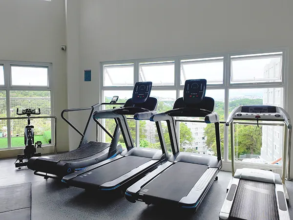 スポーツジム | Pines パインス