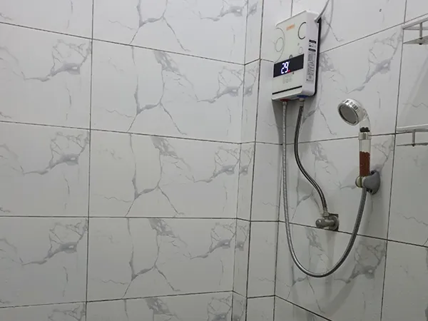 内部寮:シャワー | SMEAG ターラック