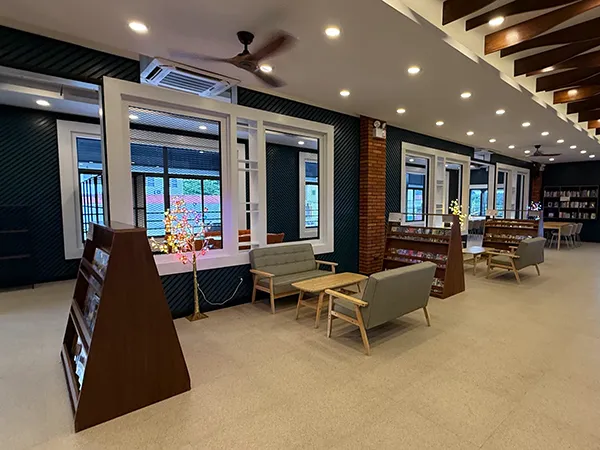 カフェ | SMEAG ターラック