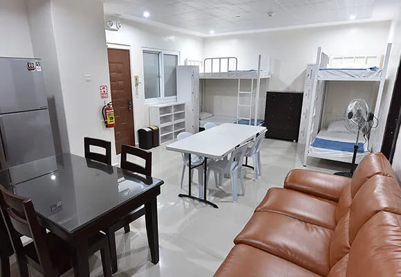 内部寮(大部屋):二段ベッド | Stargate スターゲート