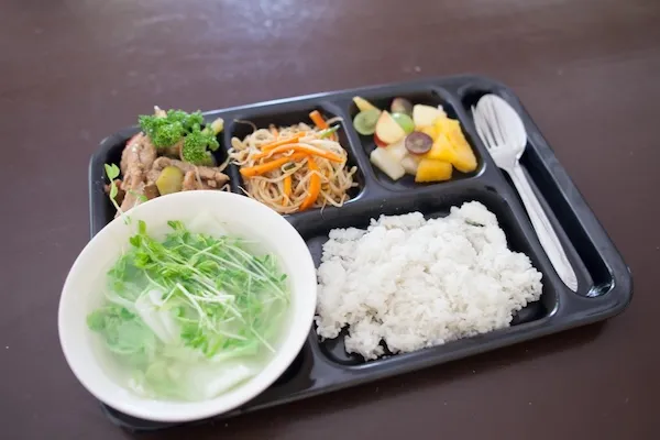 昼食メニュー | Target ターゲット