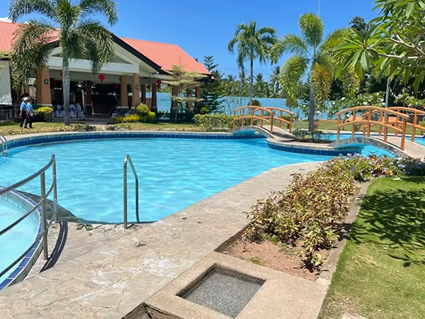 メインキャンパスプール | We'll English(ウィル)