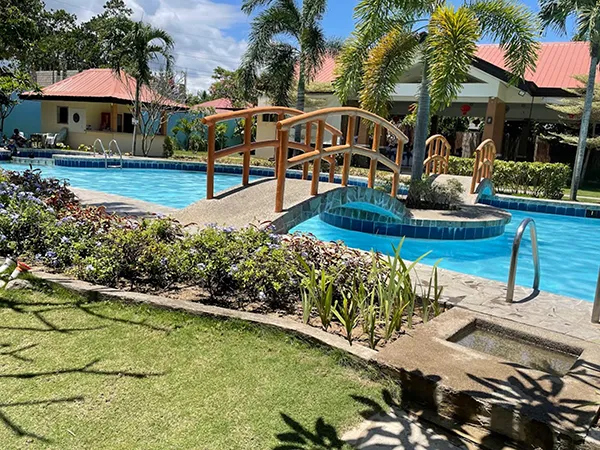 メインキャンパスプール | We'll English(ウィル)